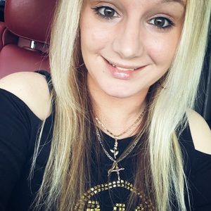Meet your Posher, Tara